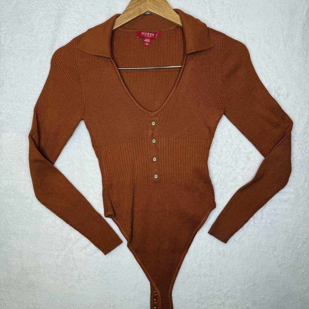 NWOT Guess Women's Medium Long Sleeve Burnt Orange Fall Collared BodySuit Ribbed